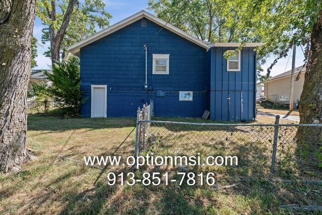 Building Photo - Now Available in Harrisonville!