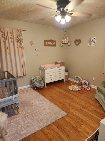 Building Photo - 910 Bragg Cir