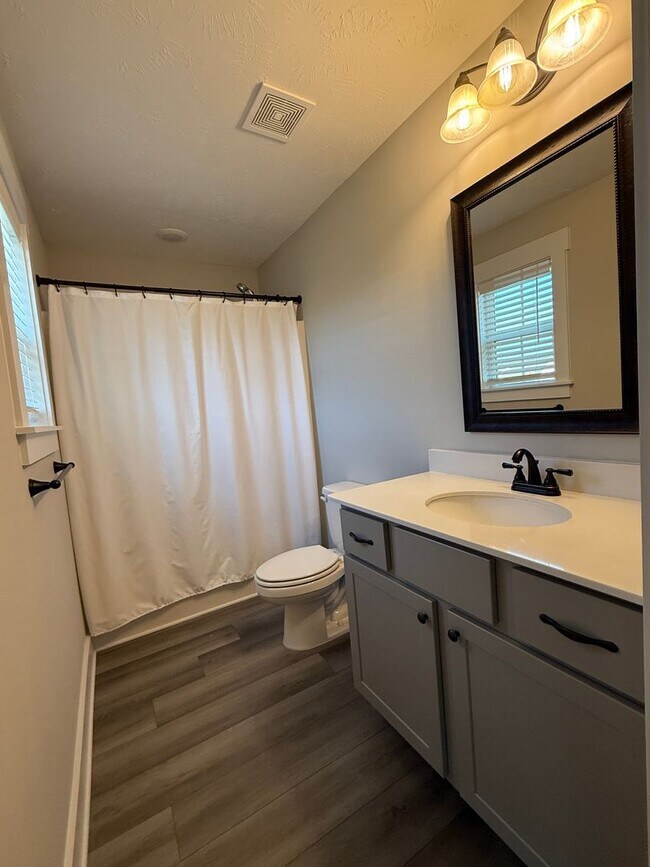 Building Photo - Spacious 4BR/3.5BATH home in the Wrights Farm neighborhood of Grovetown, GA - Available now!!