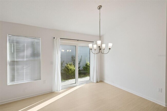 Building Photo - 7548 Kuenher Ct