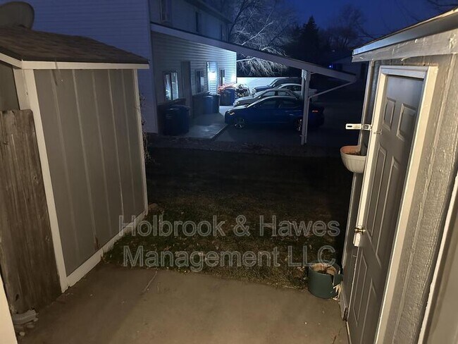 Building Photo - 4887 Basswood Dr