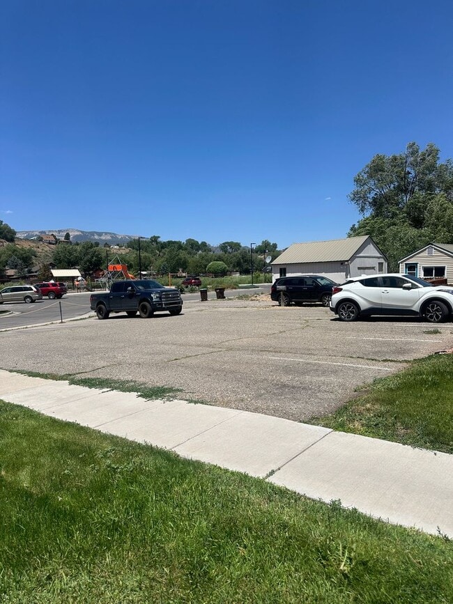 Building Photo - Large Studio with One Bathroom Downtown Rifle