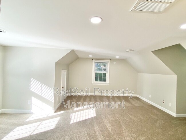 Building Photo - 801 Wormley Creek Dr