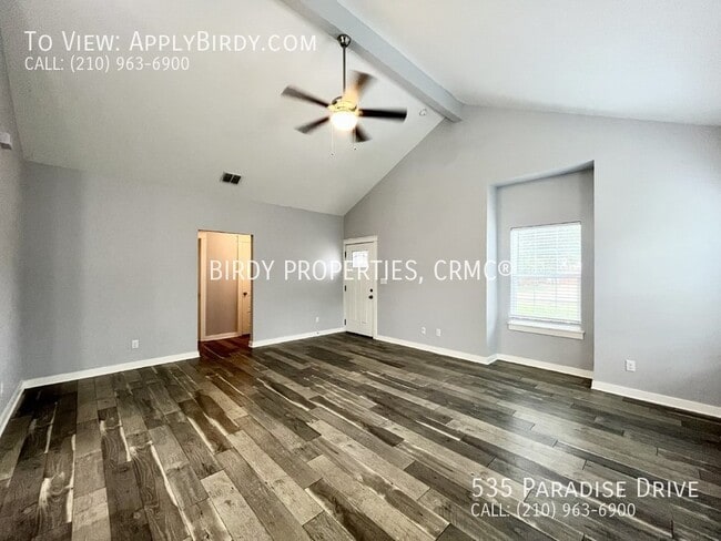 Building Photo - *3 Bed, 2 Bath Home Located Next to Canyon...