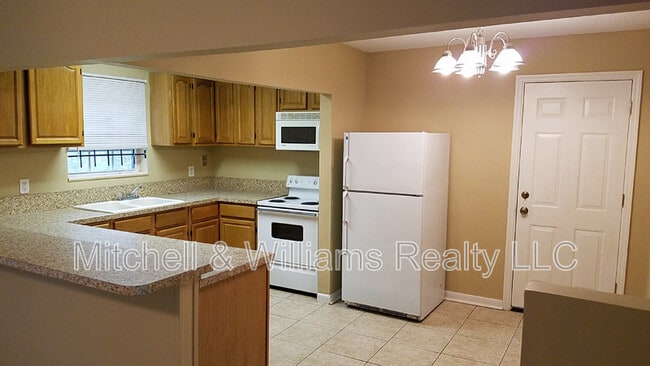 Building Photo - 5019 Dallen Lea Dr