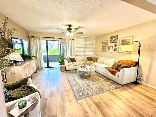 Building Photo - 13509 S Indian River Dr