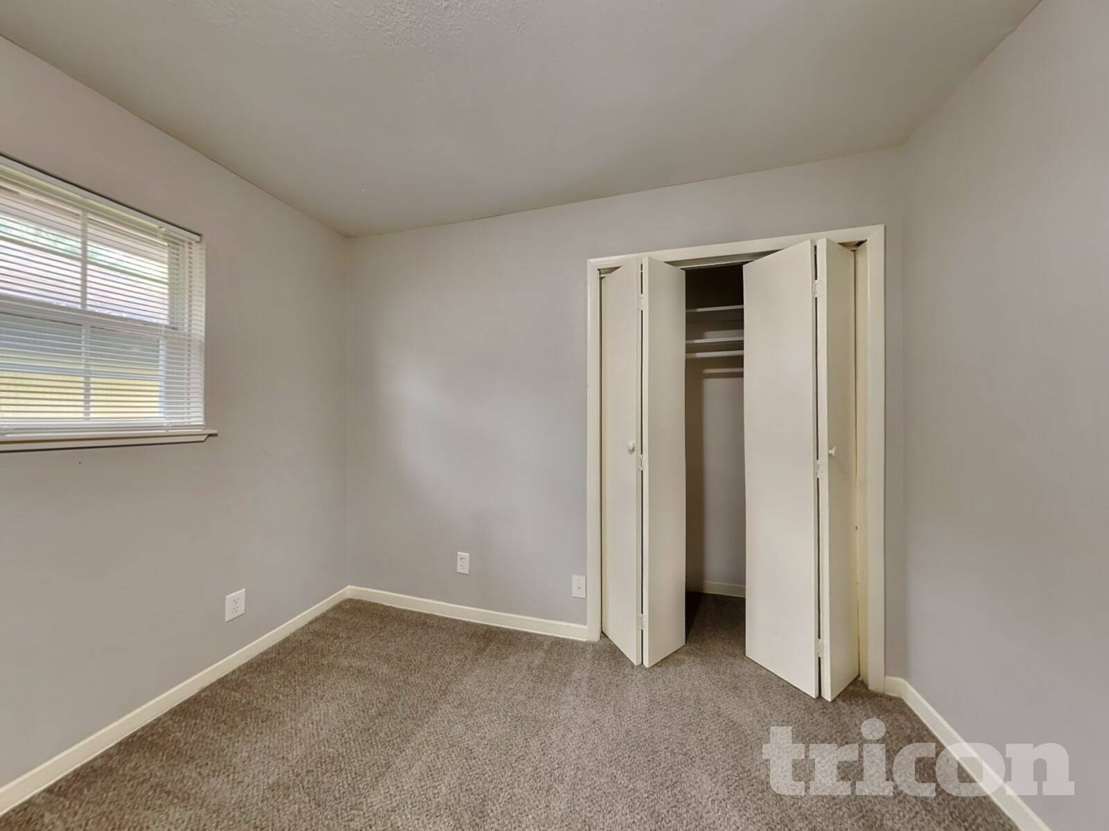 Building Photo - 2706 Dewberry Ln