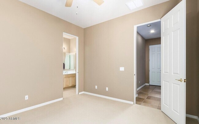 Building Photo - 11270 E Quarry Trail
