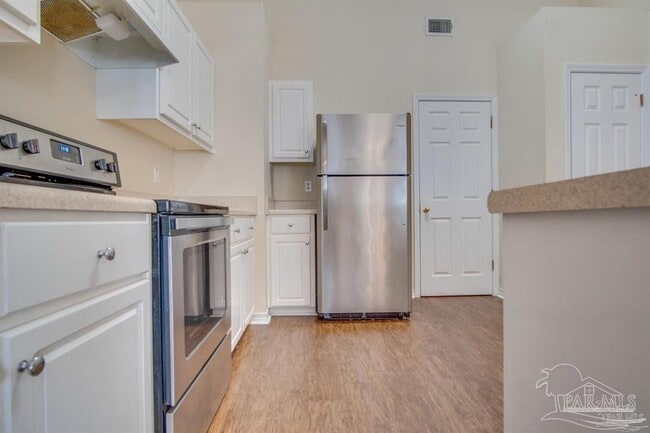 Building Photo - 6360 Mers Ln