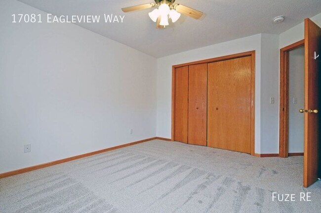 Building Photo - 17081 Eagleview Way