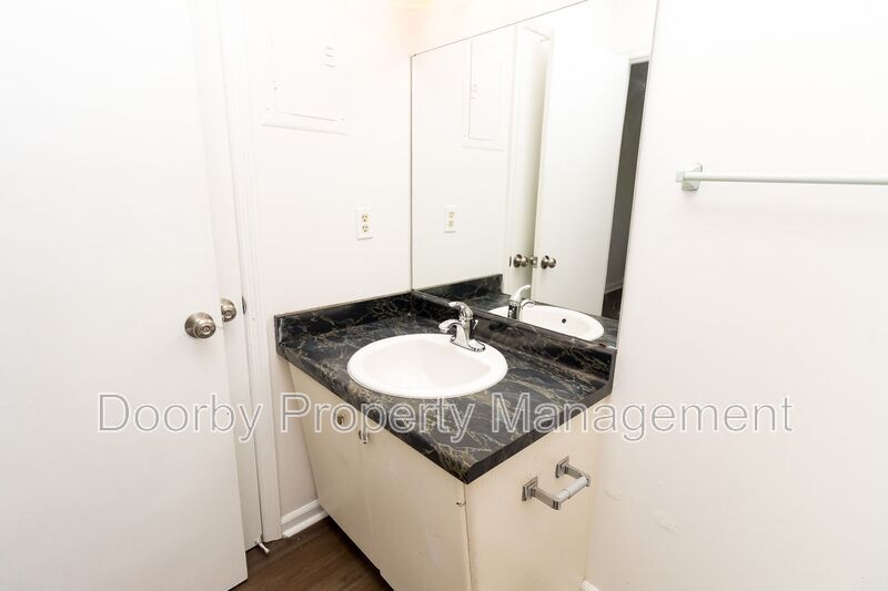 Building Photo - 4298 Byrnewood Village Cir