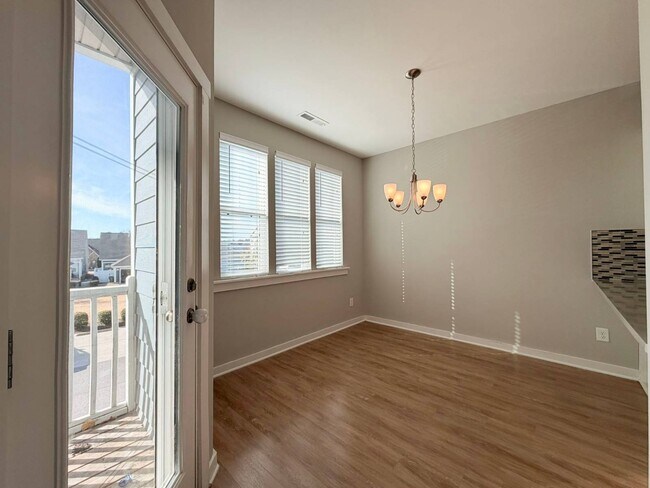 Building Photo - 6623 Perry Creek Rd