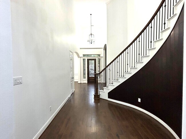 Building Photo - 17423 Hanoverian Dr