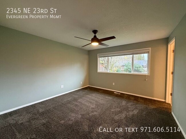 Building Photo - 2345 NE 23rd St