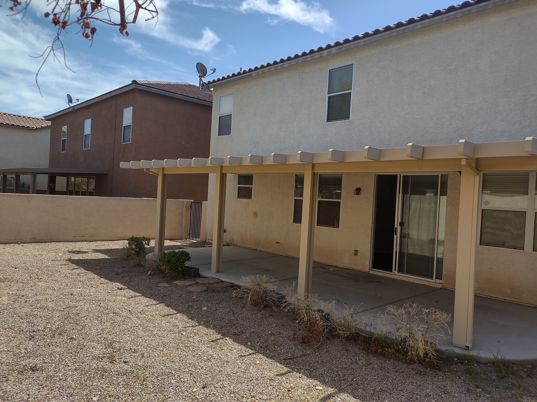 Building Photo - 7166 Clear Range Ave
