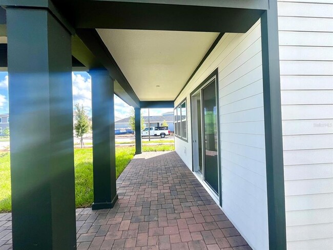 Building Photo - 3082 Voyager Ave