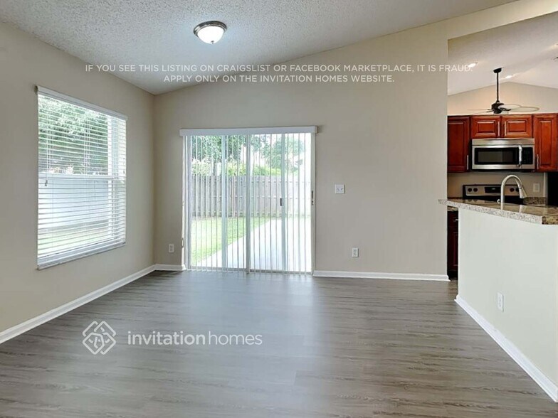 Building Photo - 9004 Paragon Way