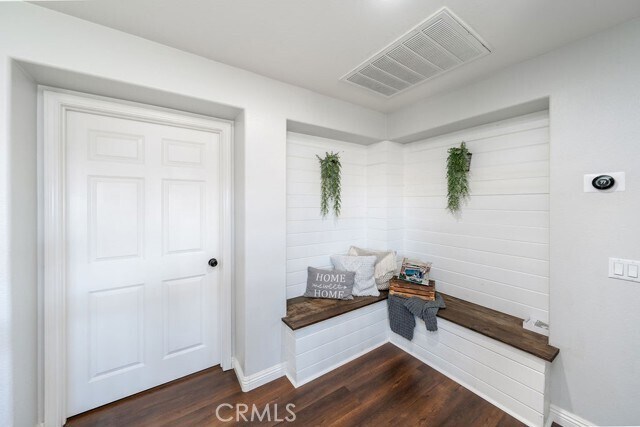 Building Photo - 31675 McCartney Dr