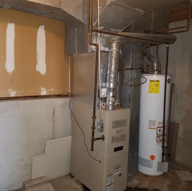 Building Photo - 8814 Gallery St