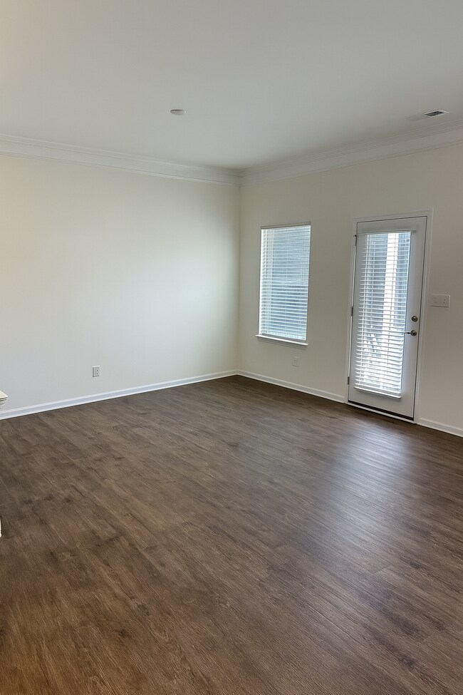 Building Photo - 6100 Trinity Xing Cir