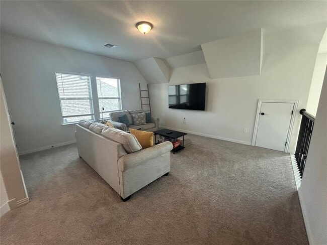 Building Photo - 12906 Stanford Dr