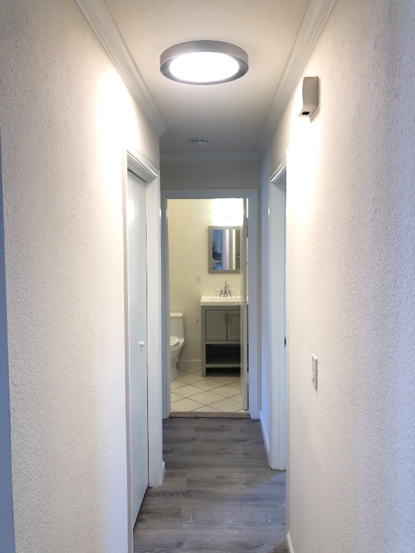 Building Photo - 213 Lower Via Casitas