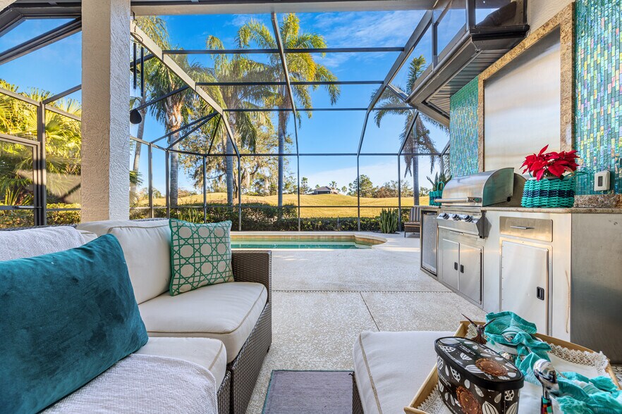 Building Photo - 7236 Orchid Island Pl