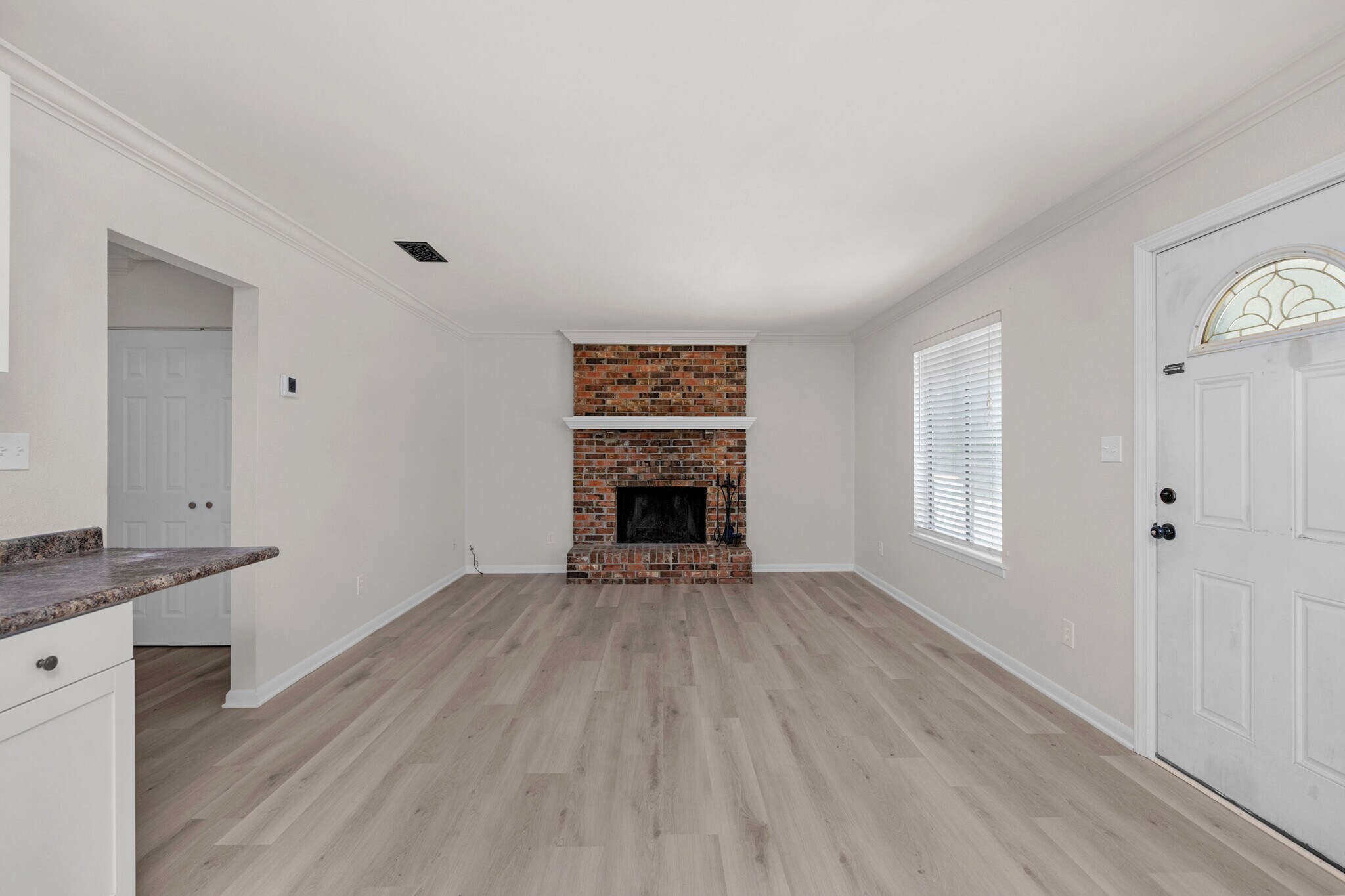 Building Photo - 131 Bayou View Dr