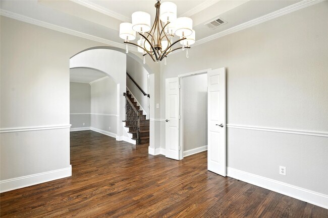 Building Photo - 9808 Enmore Ln