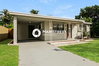 Building Photo - 2 Bedroom Pet-Friendly Home in Oakland Park, FL with Main Street Renewal
