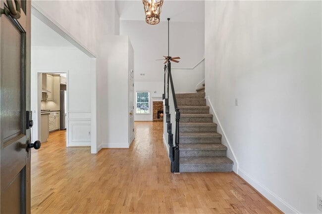 Building Photo - 1249 McLendon Dr