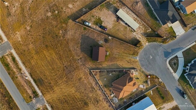 Building Photo - 18 North St