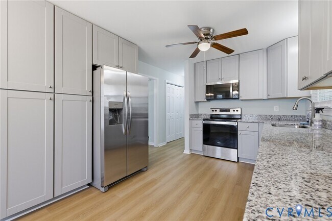 Building Photo - 2760 Mistwood Forest Dr