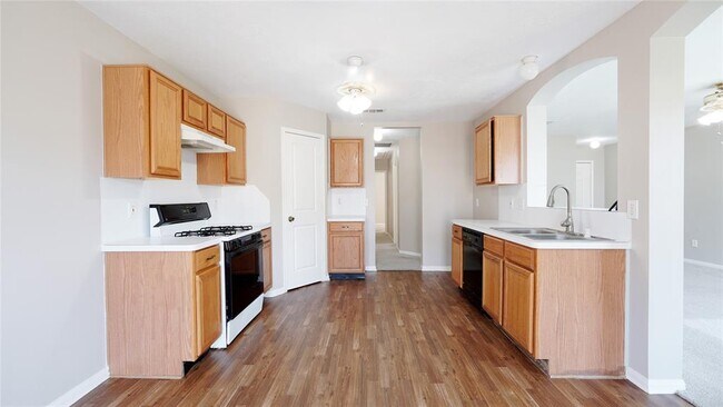 Building Photo - 2603 Desert Sage Dr