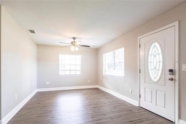 Building Photo - 6230 S Martindale Ave