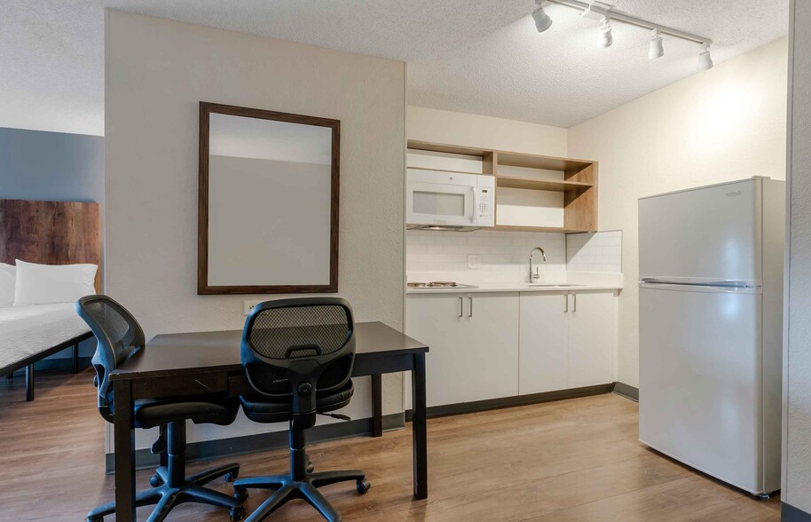 Building Photo - Furnished Studio-Fremont - Newark