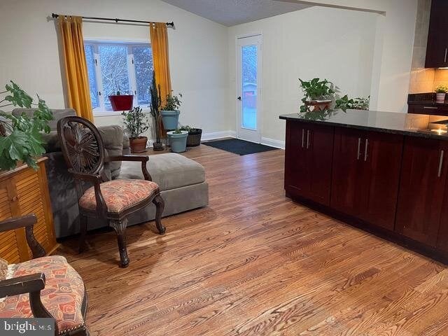 Building Photo - 402 Kojun Ct