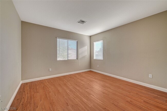 Building Photo - 121 Standing Stone St