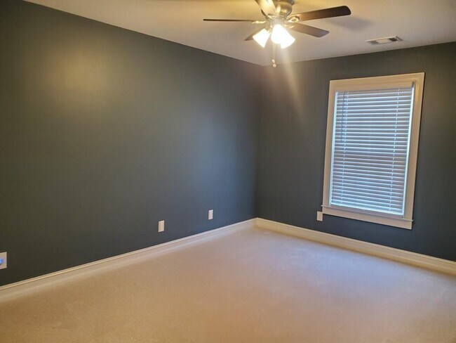 Building Photo - 2695 The Terraces Way