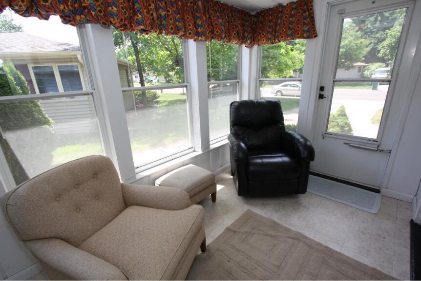 Building Photo - 4806 Louisiana Ave N