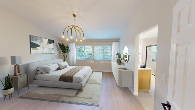 Building Photo - 2212 Summerhill Dr