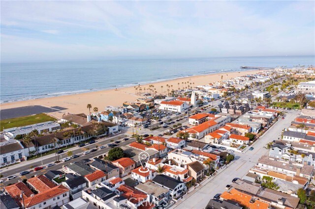 Building Photo - 1319 W Bay Ave