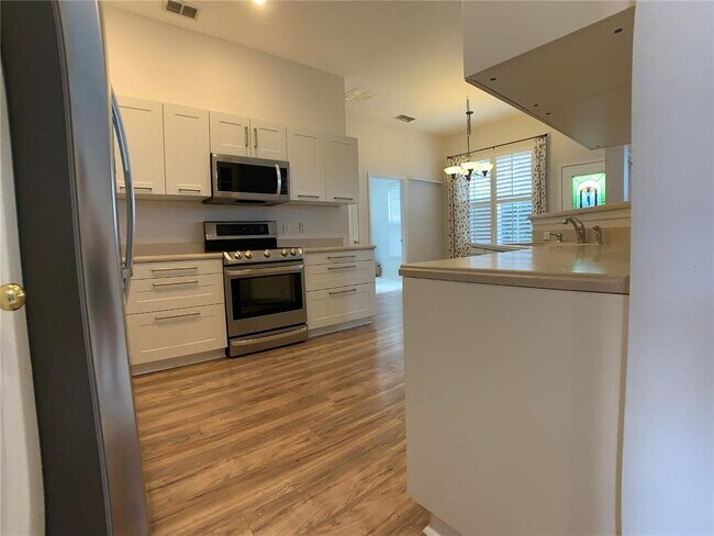 Building Photo - 622 Wisteria Ln