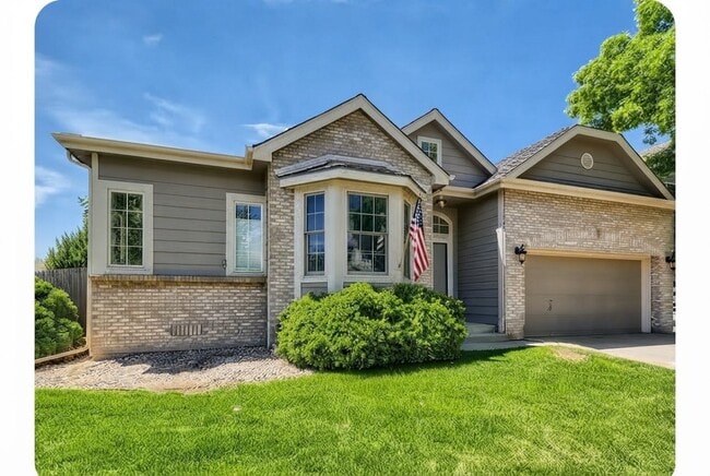 Building Photo - 9604 W Long Dr