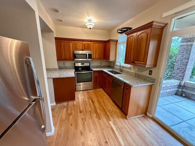 Building Photo - 6458 Silver Mesa Dr