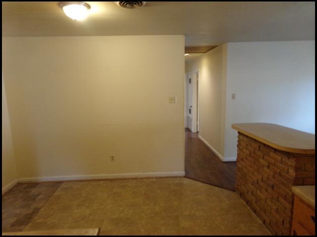 Building Photo - 6609 Verbena Dr