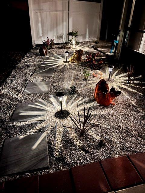 Building Photo - 22497 Glen Ave