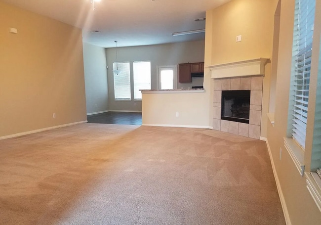 Building Photo - 6103 Ridan Ln
