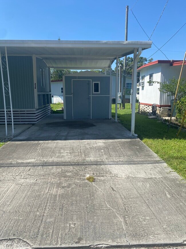 Building Photo - owner will finance