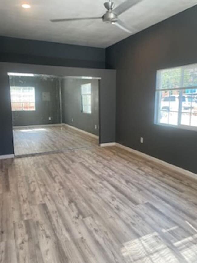 Building Photo - 2 Bedroom house in La Mesa